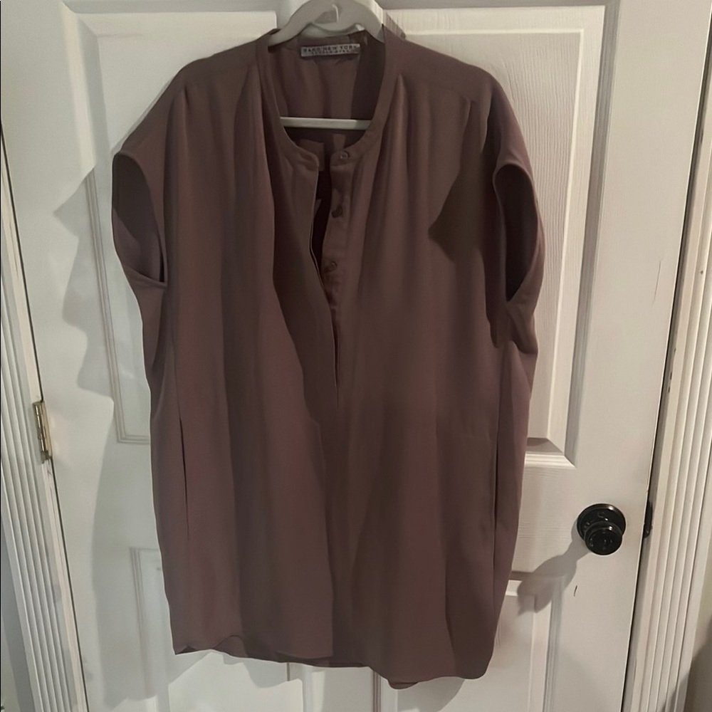 Women's Sleeveless Top in Brown